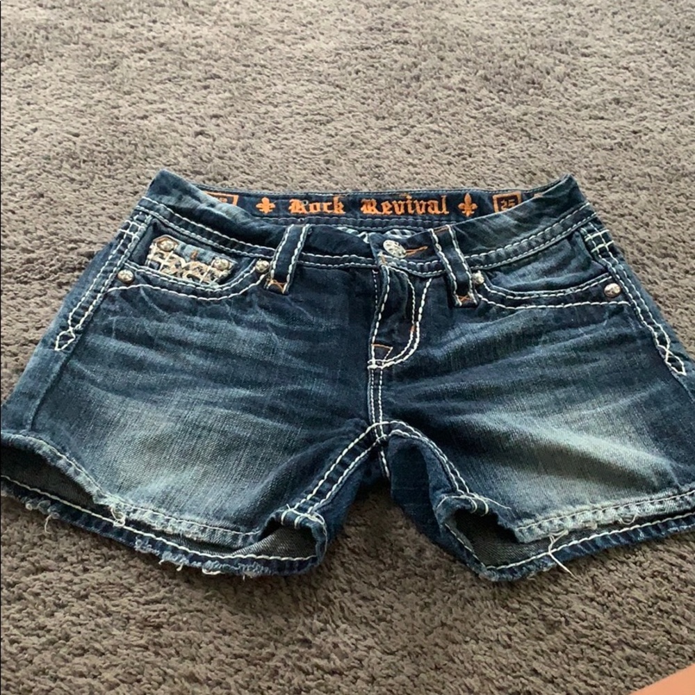 Rock revival jean shorts